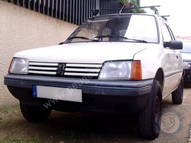 Peugeot 205