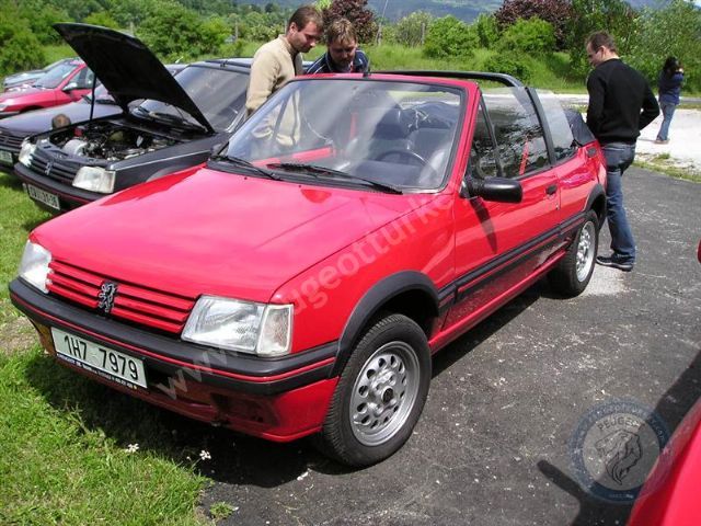 Peugeot 205