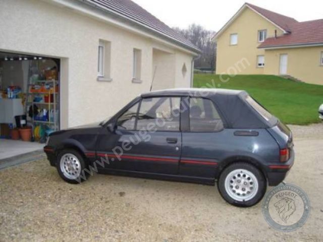 Peugeot 205