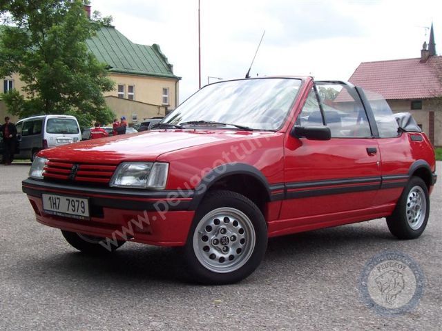 Peugeot 205