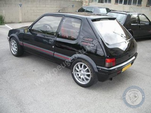 Peugeot 205