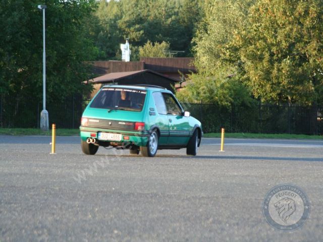 Peugeot 205