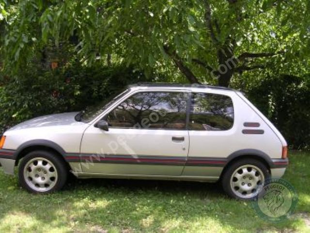 Peugeot 205