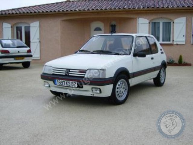 Peugeot 205