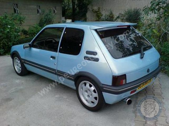 Peugeot 205