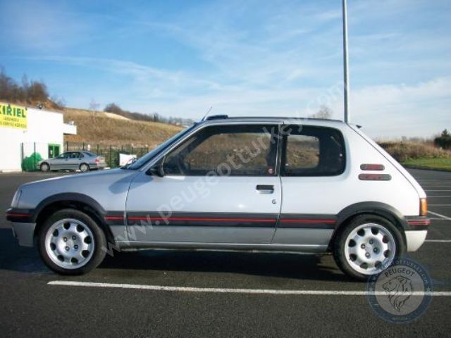 Peugeot 205