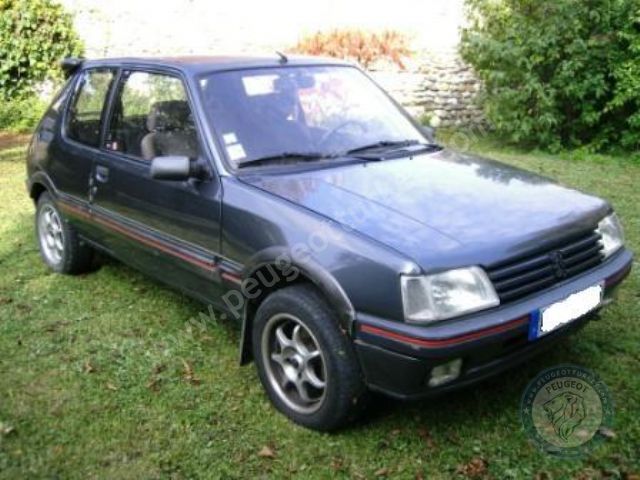 Peugeot 205