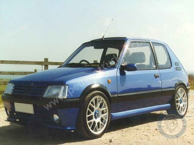 Peugeot 205