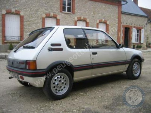 Peugeot 205