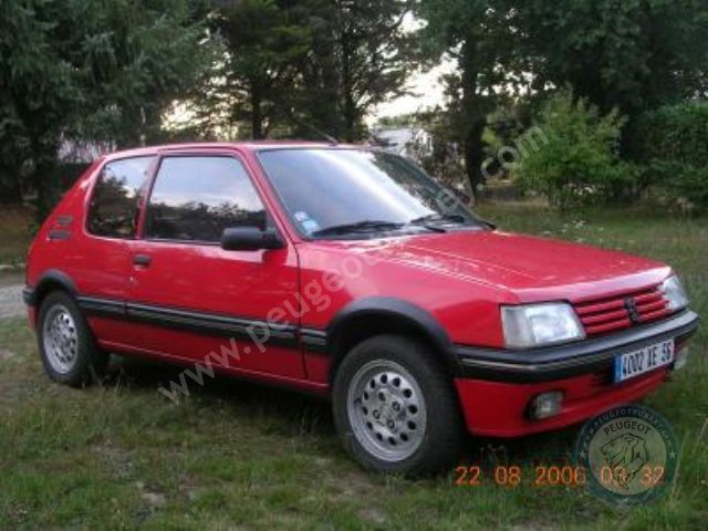 Peugeot 205