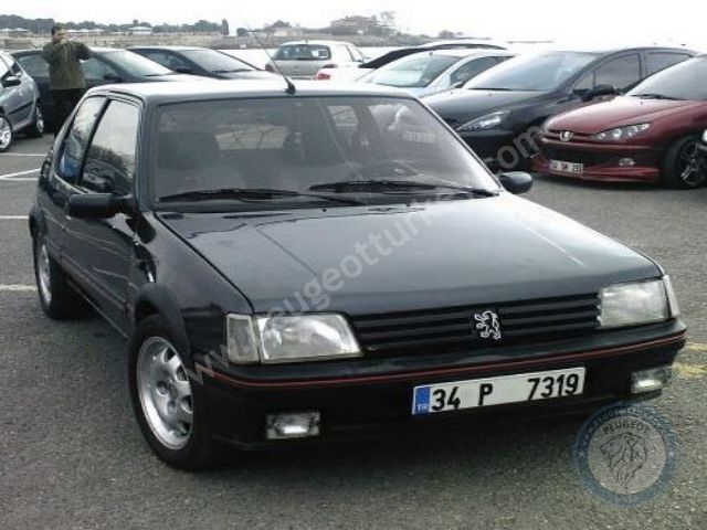 Peugeot 205