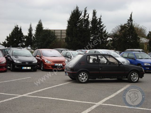 Peugeot 205