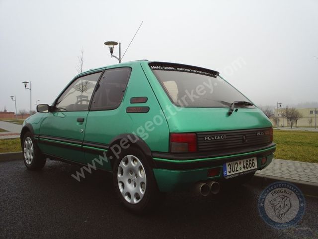 Peugeot 205