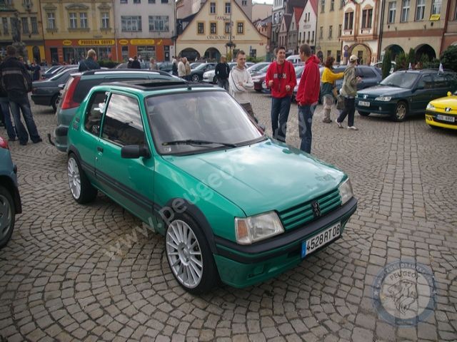 Peugeot 205