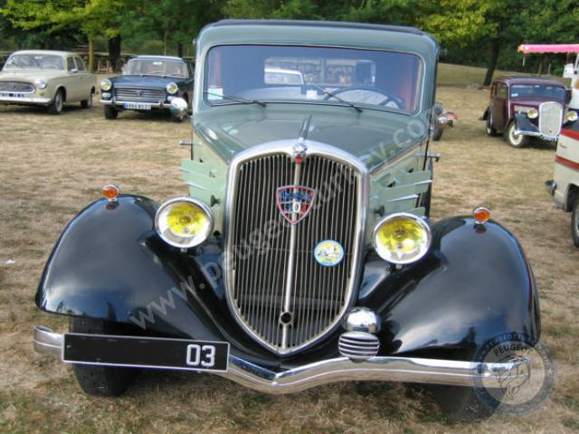 Peugeot 301