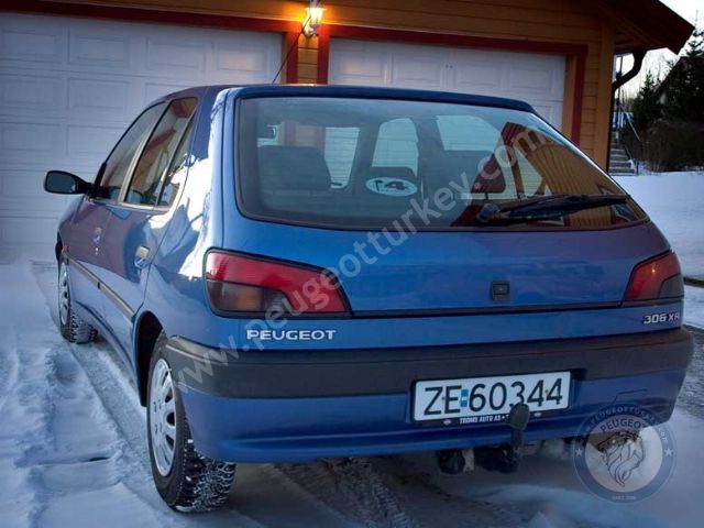 Peugeot 306