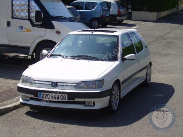 Peugeot 306