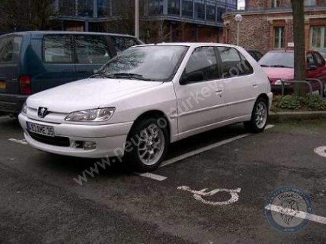 Peugeot 306