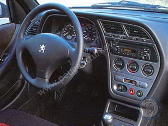 Peugeot 306