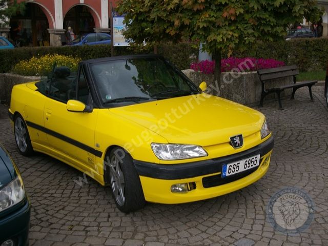 Peugeot 306