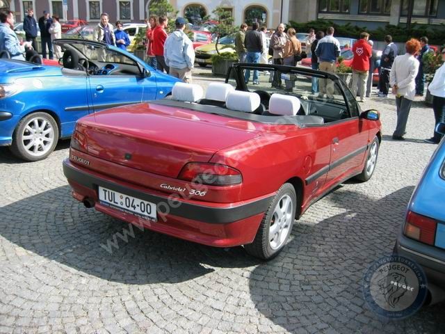 Peugeot 306