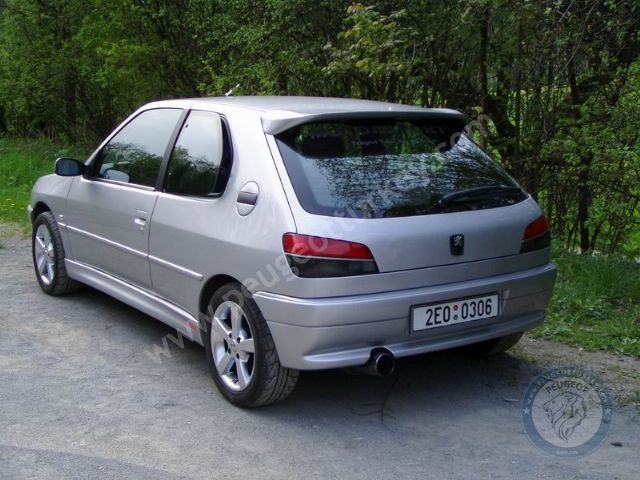 Peugeot 306