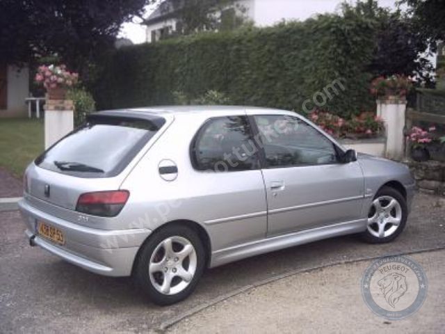 Peugeot 306