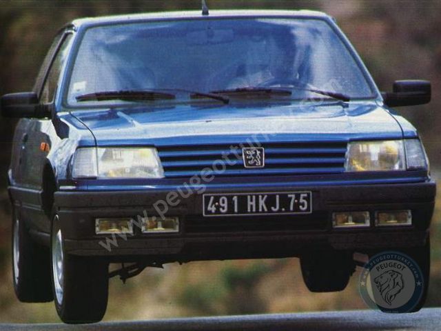 Peugeot 309