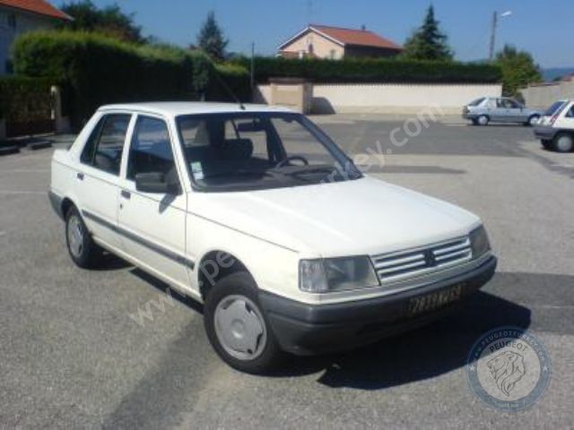 Peugeot 309