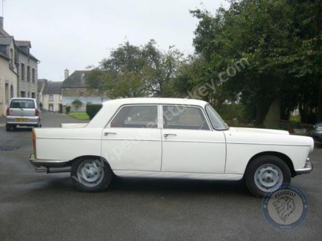 Peugeot 404