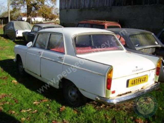 Peugeot 404