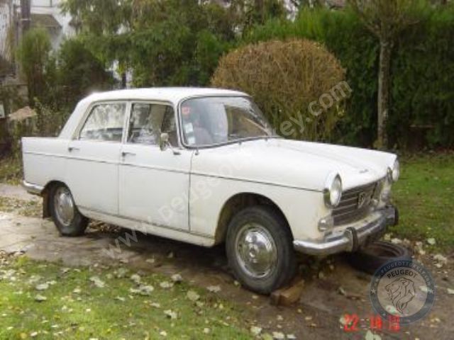 Peugeot 404