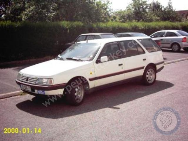 Peugeot 405