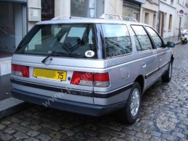 Peugeot 405