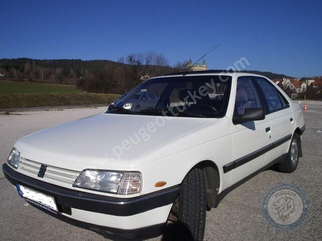 Peugeot 405