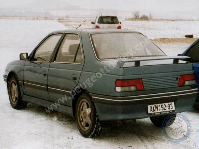 Peugeot 405