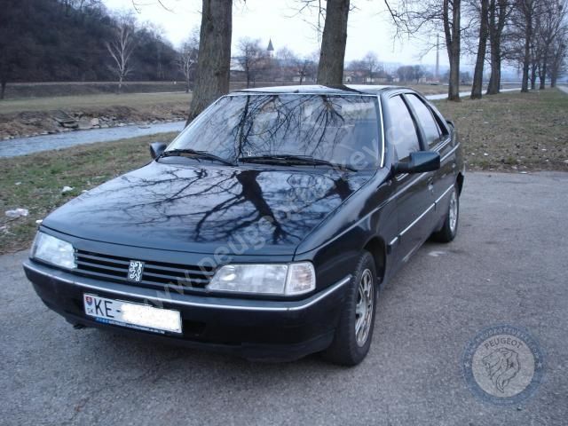 Peugeot 405