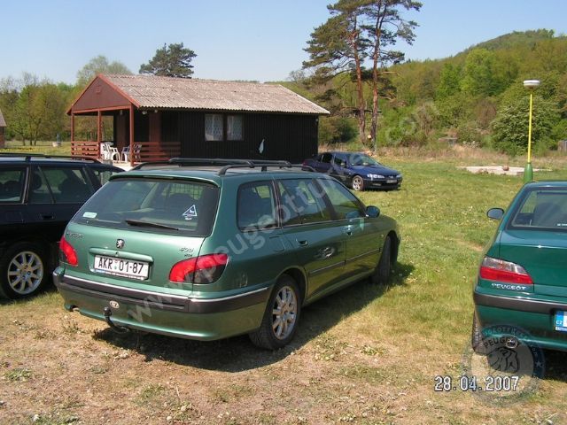 Peugeot 406