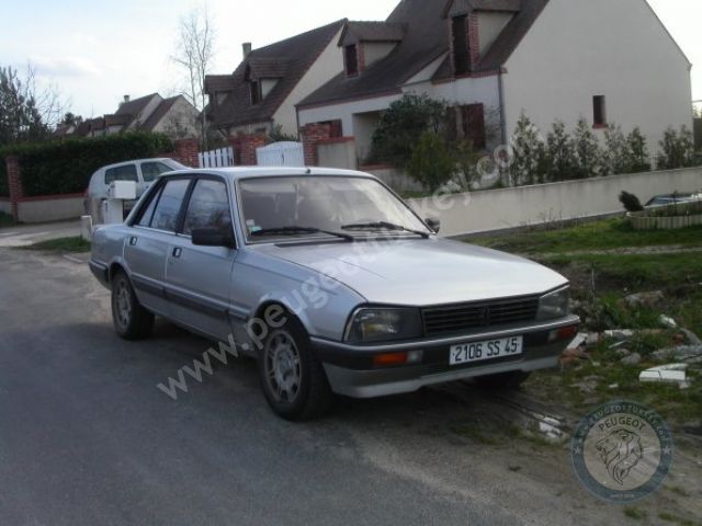 Peugeot 505