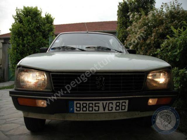 Peugeot 505