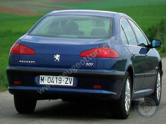 Peugeot 607